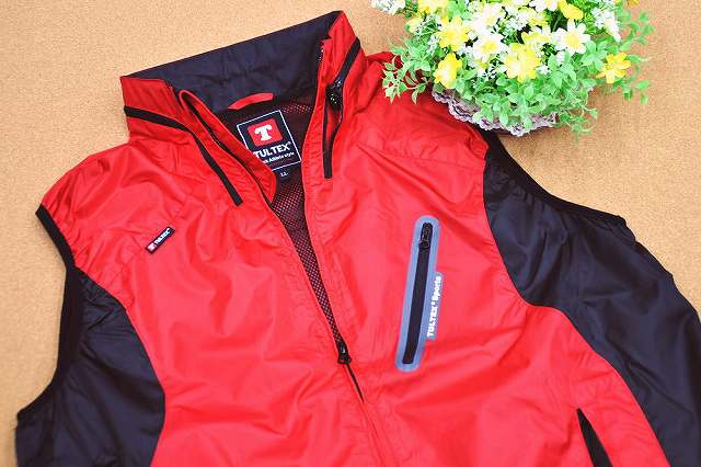 還暦祝いベストのプレゼントへの刺繍見本